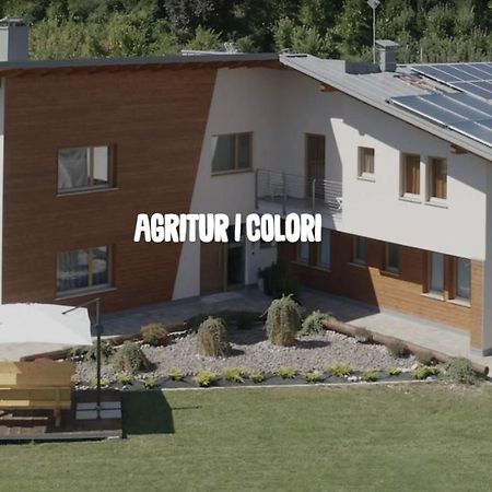 Agritur I Colori Bed & Breakfast Sanzeno Ngoại thất bức ảnh