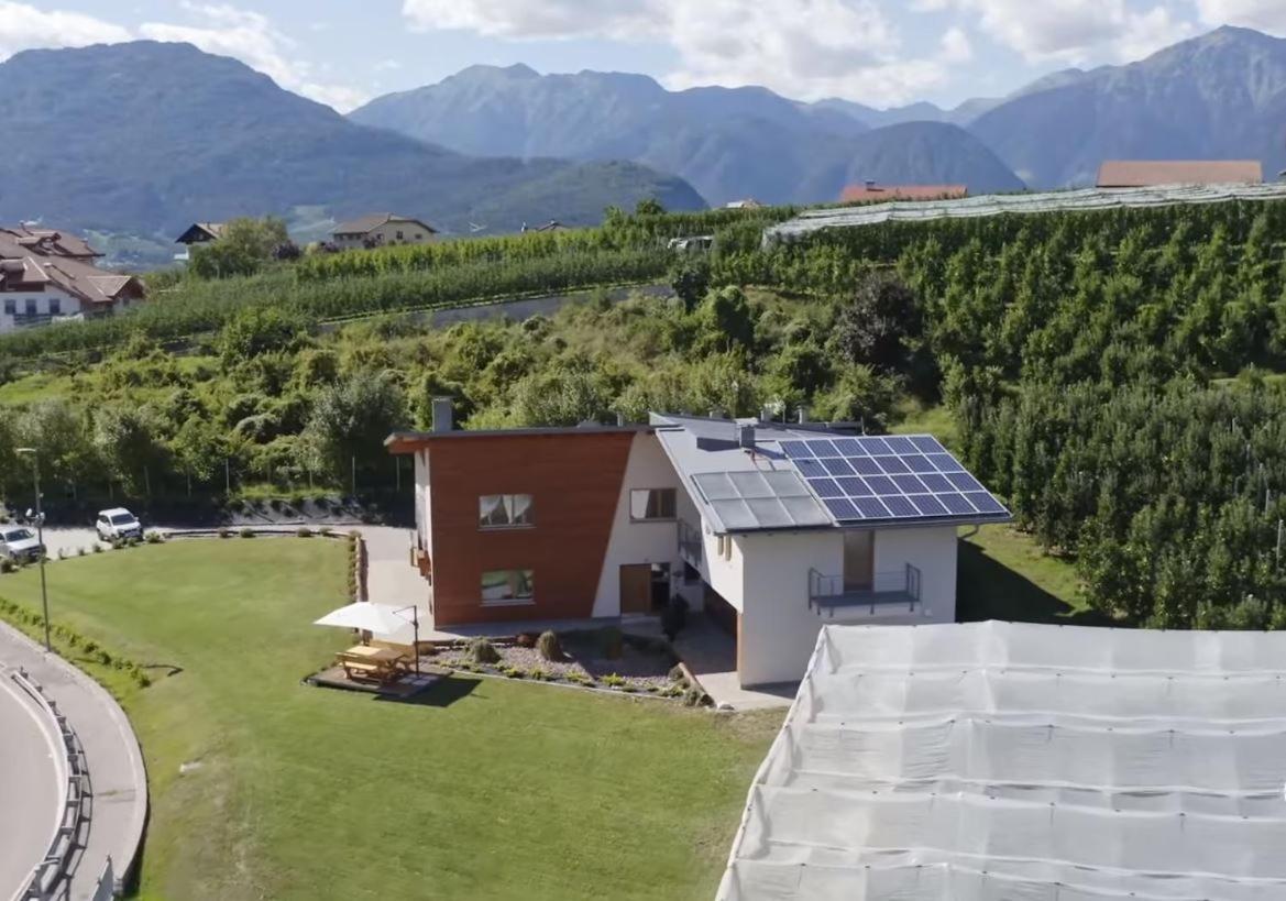 Agritur I Colori Bed & Breakfast Sanzeno Ngoại thất bức ảnh